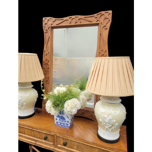 Vintage Large Off White Regency Highly Detailed Frosted Ginger Jar Table Lamps- A Pair For Sale - Image 9 of 10