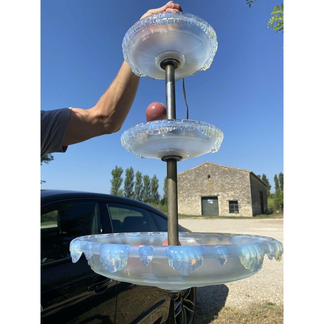 C. 1930 Ezan France French Art Deco Large Tiered Opalescent 7 Light Chandelier For Sale - Image 11 of 13