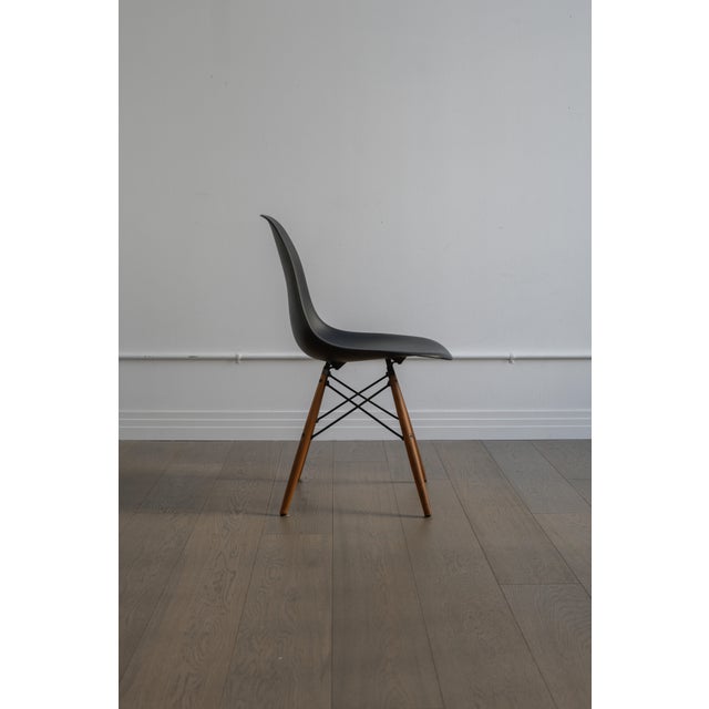 2010s Eames Dowel-Leg Molded Plastic Side Chairs for Herman Miller, 2015, Pair For Sale - Image 5 of 12
