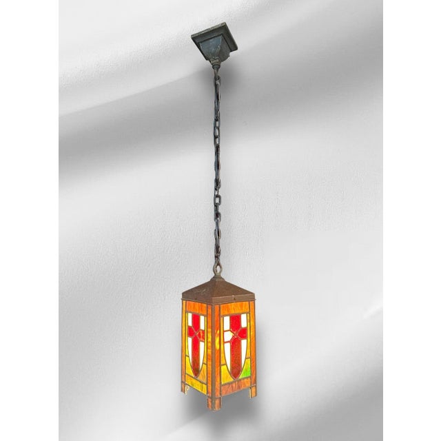 This stylish piece looks like something straight out of a gothic cathedral! With a well-built, sturdy frame, this...