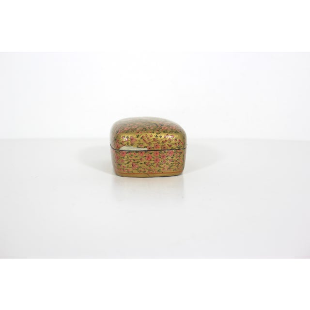 Hand Painted Vintage Kashmir Lacquered Trinket Box For Sale - Image 4 of 9