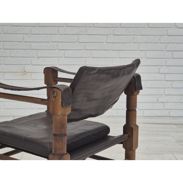 Brown Scandinavian Safari Lounge Chair in Leather and Beech, 1960s For Sale - Image 8 of 18