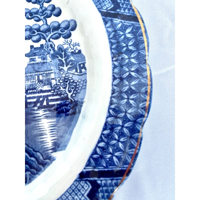 Ceramic Mid 20th Century Booths England "Real Old Willow" Scalloped Dinner Plate For Sale - Image 7 of 14