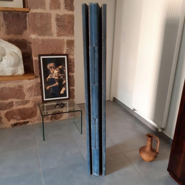 Screen with Double-Sided Panels For Sale - Image 15 of 16