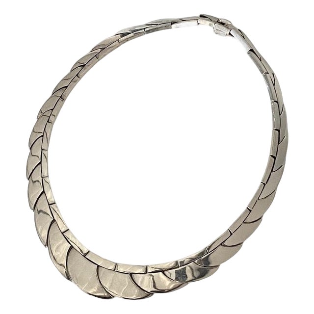 Sterling Silver Taxco Interlocking Shingle Scale Necklace (After Antonio Pineda) For Sale