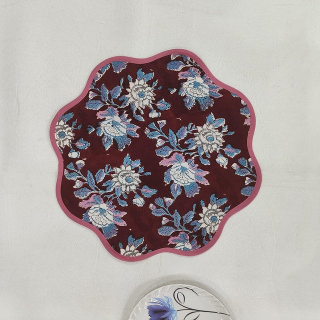 Place your holiday orders by December 12th to ensure delivery in time for Christmas. These pretty placemats are a Chairish...