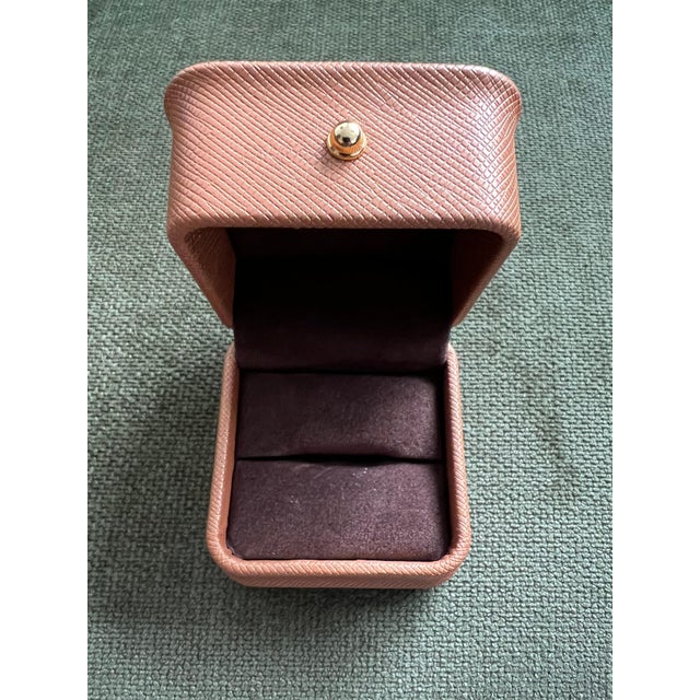 Bochic "Orient" Vintage Zambian Emerald Ring Set In 18K Yellow Gold & Silver For Sale - Image 10 of 18