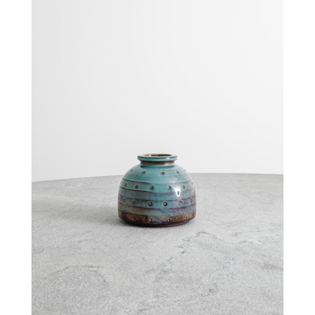 Mid-Century Swedish Decorative Turquoise Blue Stoneware Farsta Vase by Wilhelm Kåge for Gustavsberg, 1940s For Sale - Image 3 of 6