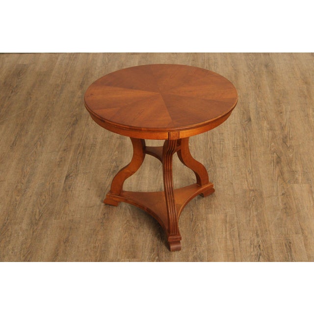 Traditional Ethan Allen 'Legacy' Collection Round Top Side Table For Sale - Image 3 of 18