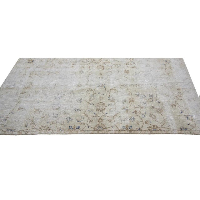 Shabby Chic 1960s Vintage Distressed Turkish Floral Rug- 3′11″ × 7′2″ For Sale - Image 3 of 7
