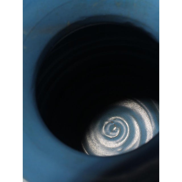 Art Deco Double Handled Blue Vase by Gabriel Burmeister for Gabriel Keramik, Sweden, 1930s For Sale - Image 6 of 8