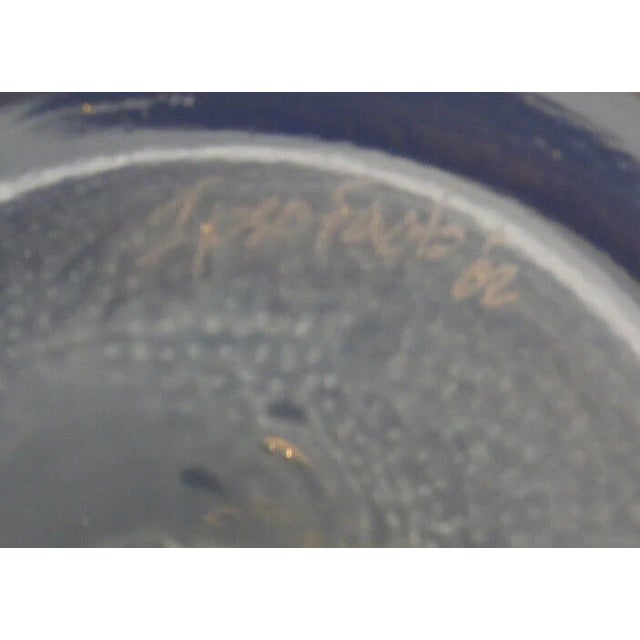 2002 Ipso Facto Art Glass Contemporary Style Two-Tone Blue Centerpiece Bowl For Sale In New Orleans - Image 6 of 6