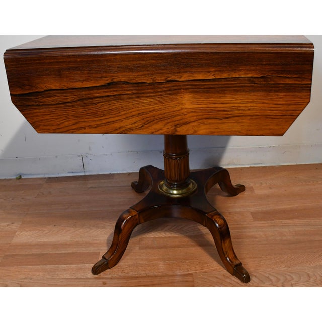 1900s Antique English Regency Rosewood Pembroke Drop-Leaf Side Table For Sale - Image 10 of 15