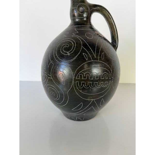 1980s Vintage Organic Primitive Style Handcrafted Black Pottery Vase With Incised Tribal Motifs For Sale - Image 5 of 12