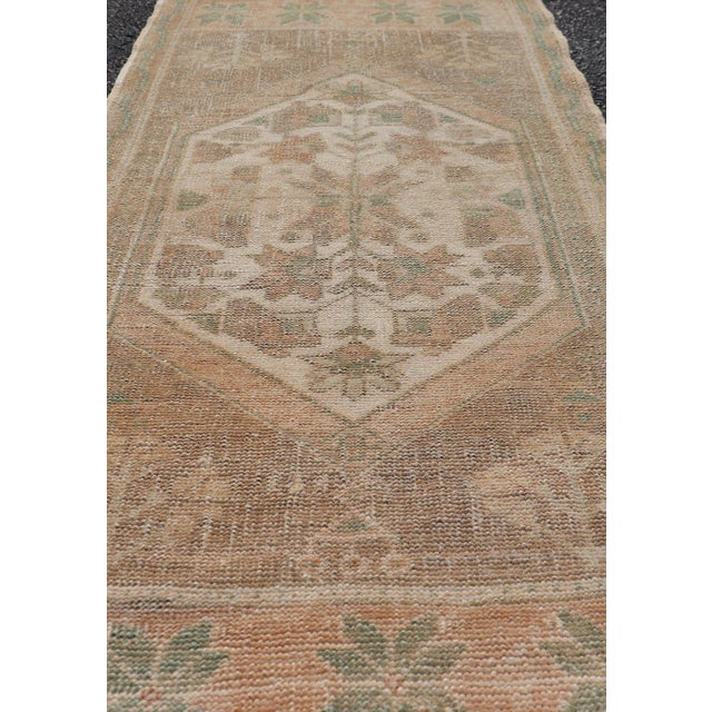 Tribal Vintage Turkish Oushak Rug With All-Over Sub-Geometric Medallion Design For Sale - Image 3 of 8