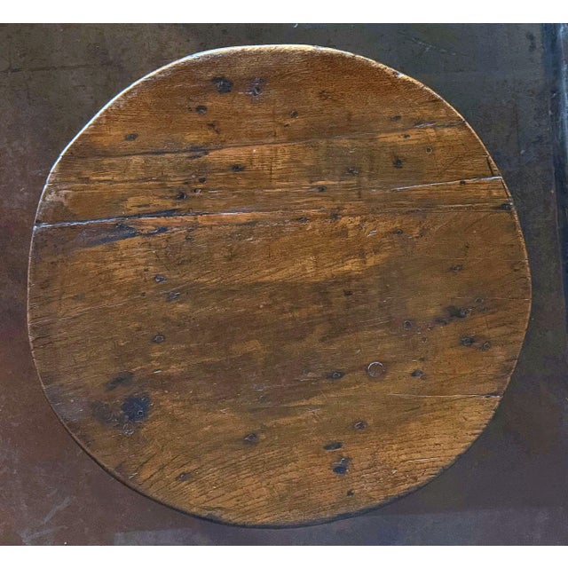 English Cricket Table of Patinated Oak From the Georgian Era For Sale - Image 9 of 9