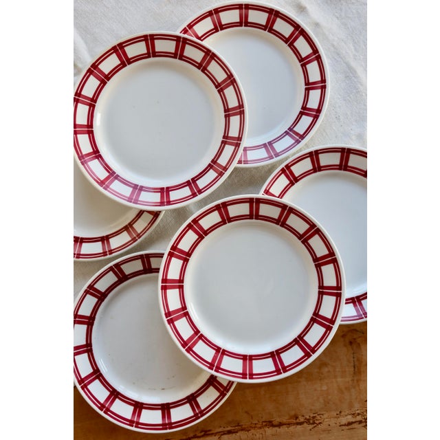 Earthenware Dinner Plates with Red Geometric Decor from Badonviller, 1970s, Set of 6 For Sale - Image 3 of 9