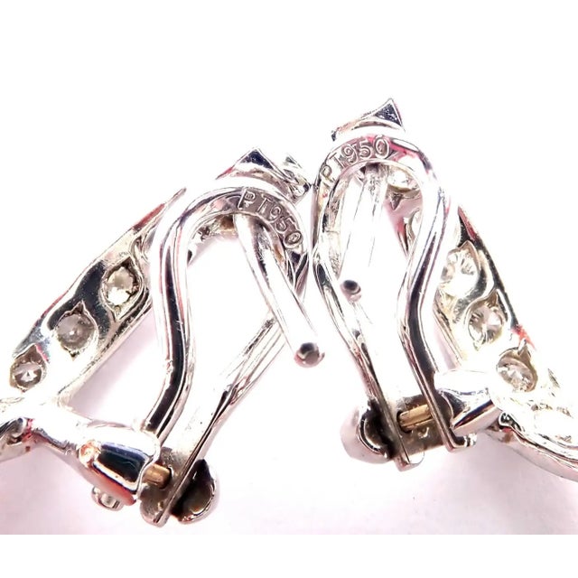 Mid 20th Century Harry Winston Diamond Twisted Long Hanging Drop Platinum Earrings, A Pair For Sale - Image 14 of 14