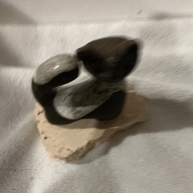 Vintage Studio Art Pottery Cat Kitten Signed Maigon Daga Sculpture Granite Base For Sale - Image 4 of 10