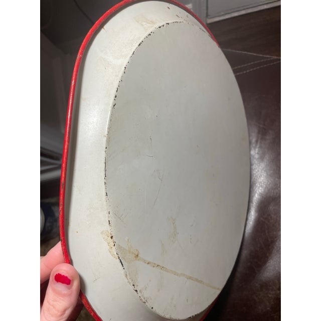 Illustration Vintage Red Metal Serving Tray With Mid-Century Illustration For Sale - Image 3 of 4