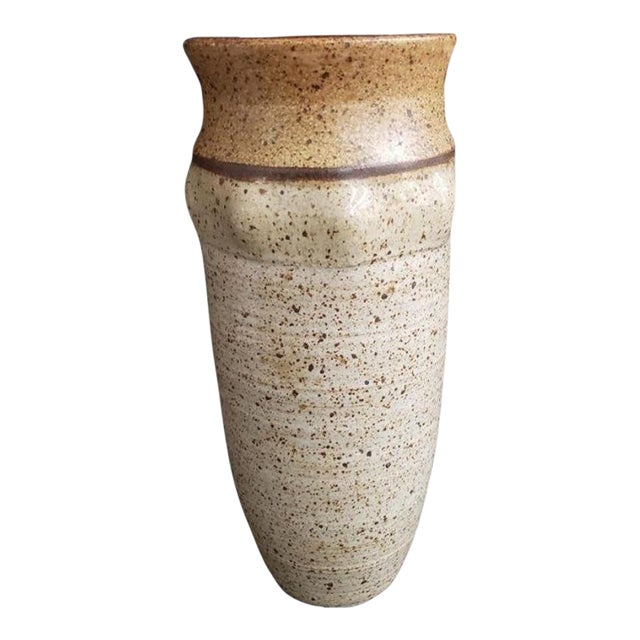 Late 20th Century Rustic Studio Pottery Vase Hand-Thrown Speckled Stoneware With Artist Signature For Sale