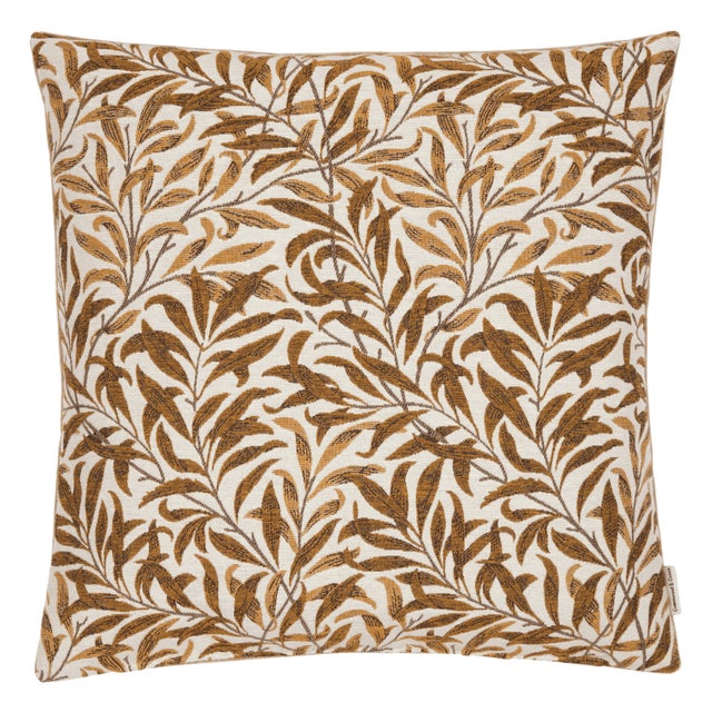 Every Greenwood & Grove cushion from Hines is thoughtfully designed to bring character and individuality to any space....