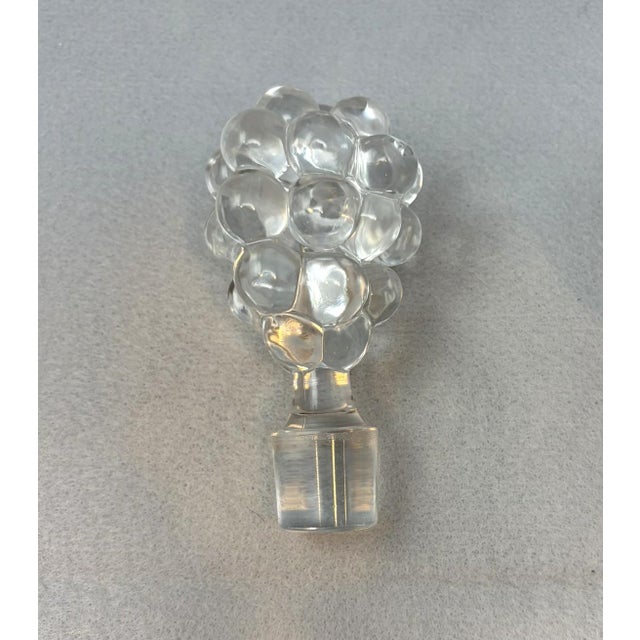 Lalique Mid 20th Century Lalique Crystal "Clos Vougeot" Decanter and Glasses - 5 pcs For Sale - Image 4 of 6