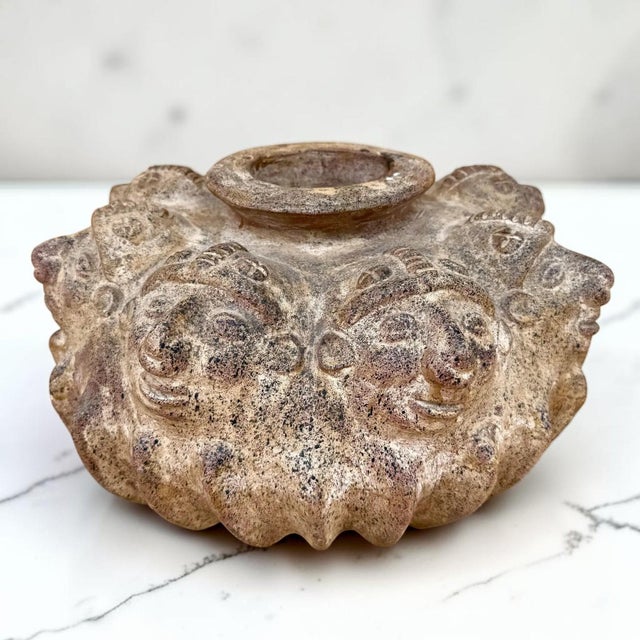 Pre-Colombian Handcrafted Perpetual Head Vase For Sale In Miami - Image 6 of 9