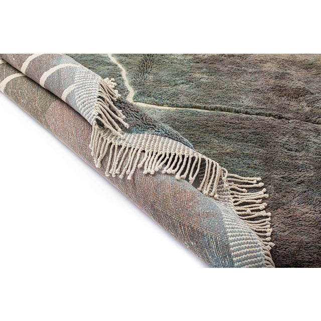 Abstract Hand-Knotted Wool Rug by Azele Studio For Sale - Image 4 of 10