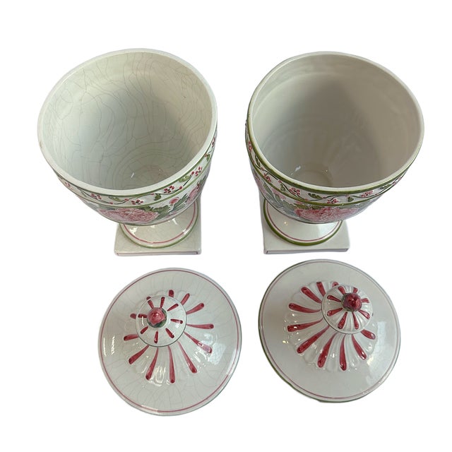 Traditional Mid 20th Century Italian Meiselman Imports Hand-Painted Pink & Green Lidded Urns – A Pair For Sale - Image 3 of 8