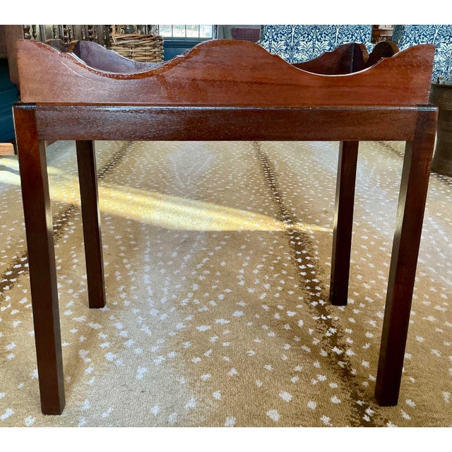 English 1960s Classic Mahogany Butlers Tray Side Table For Sale - Image 3 of 12