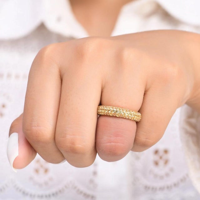 Natural 4.16 cts yellow sapphire ring in 14k gold For Sale - Image 13 of 18