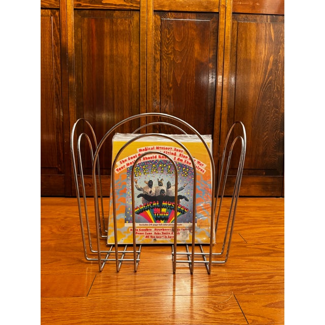 1980s Vintage Chrome-Plated Magazine Rack in the of Style Willi Glaeser for Tmp, 1980s For Sale - Image 5 of 8