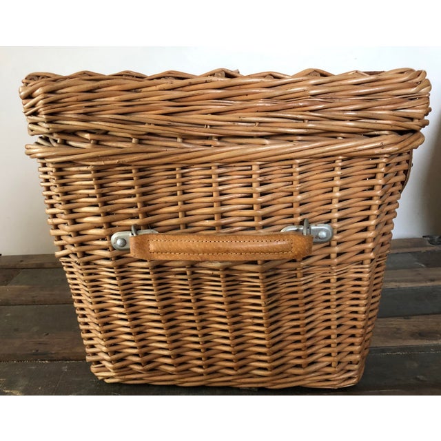 Vintage Woven Willow Wicker Picnic Basket Hamper Chairish