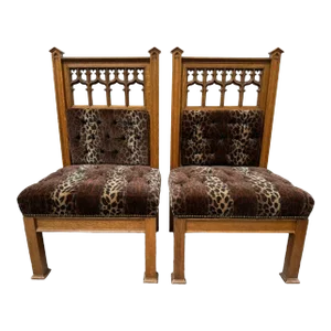 Pair of Antique Gothic Carved Tiger Oak Chairs by Bergman Cabinet Mfg Co From Hotel Del Coronado