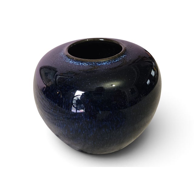 Vintage Dark Indigo Blue Bulbous Formed Pottery Vase, 1980s ~ Unmarked For Sale - Image 9 of 10
