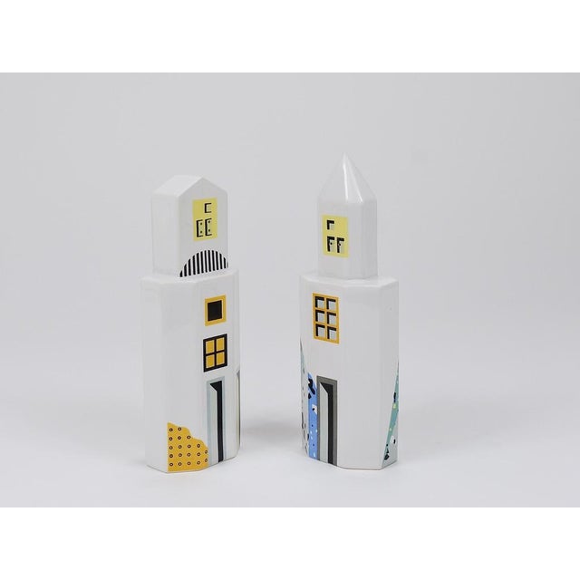 Vintage Skyscraper Salt and Pepper Shakers by Heide Warlamis, 1990, Set of 2 For Sale - Image 11 of 18
