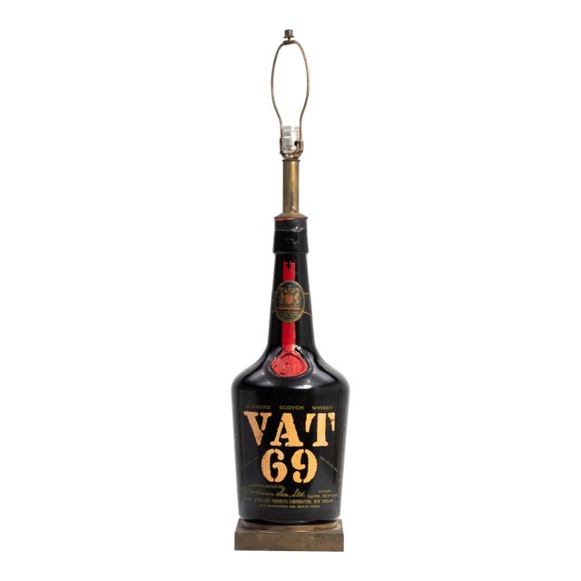 Monumental Vat 69 Blended Scotch Whiskey Liquor Store Display Bottle Lamp For Sale