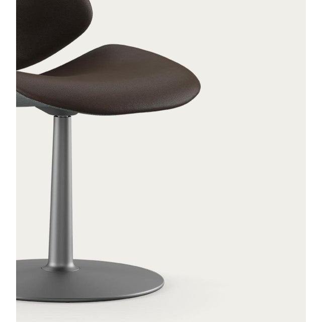 Gold One Collection Council Family Salon Chair from Salto and Sigsgaard For Sale - Image 8 of 14