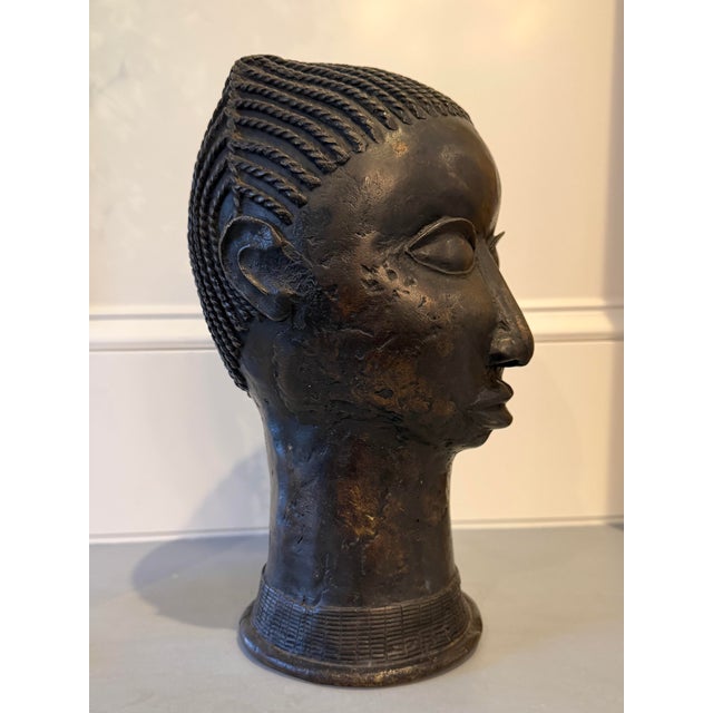 Bronze Vintage Mid-20th Century Bronze Female Sculpture Made in the Style of the Traditional Benin People For Sale - Image 8 of 10