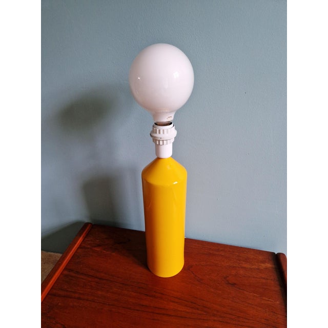 Large Vintage Table Lamp in Yellow Lacquered Metal, 1980s For Sale - Image 3 of 11