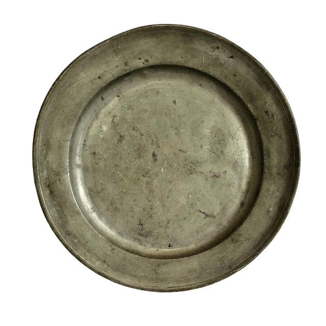 Set of Three Late 18th-Century European Pewter Dinner Plates For Sale - Image 12 of 16