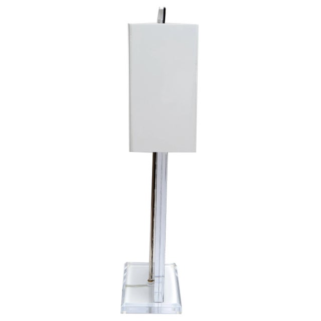 Contemporary Cities Lucite Table Lamp with Acrylic Shade For Sale - Image 3 of 8