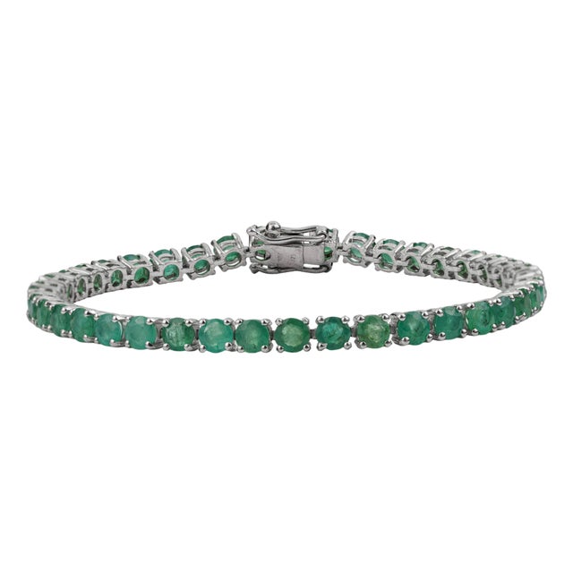 Contemporary 9.18 Ct Round Cut Emerald Line Tennis Bracelet - May Birthstone Gift For Sale