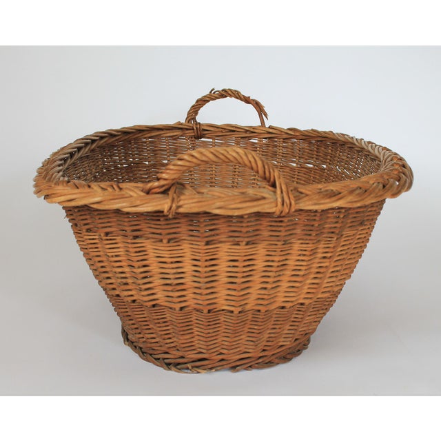 Farmhouse Vintage Woven Wicker Laundry Basket For Sale - Image 3 of 12