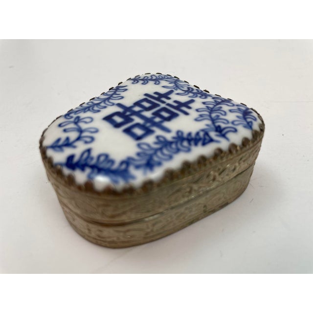 Vintage Chinese Porcelain Shard Box Oriental Decorative Nickel Silver For Sale - Image 11 of 11