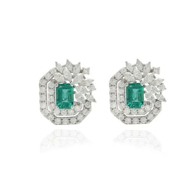 Art Deco 1.81ct Emerald With 1.81ct Diamond Cluster Floral Earrings in 14k Gold- 2 Pieces For Sale - Image 3 of 8