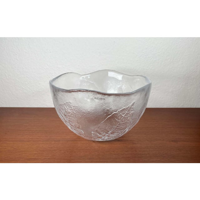 Large Vintage Swedish Glass Bowl with Floral Decor by Ann Wärff for Kosta Boda, 1970s For Sale - Image 8 of 14