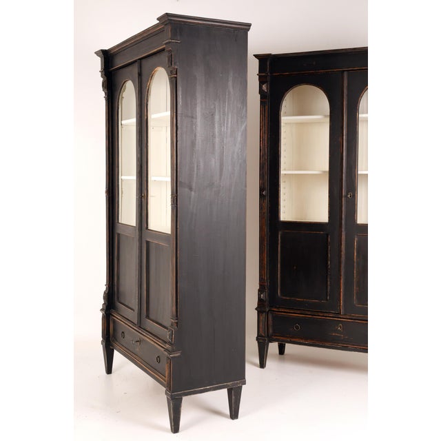 Hand-Painted Pine Display Cabinets, 1880, Set of 2 For Sale - Image 9 of 17