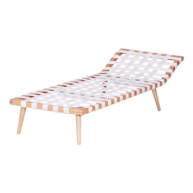 Mid-Century Modern Chaise Lounge in Beech by Jan Vaněk, Czech, 1950s For Sale